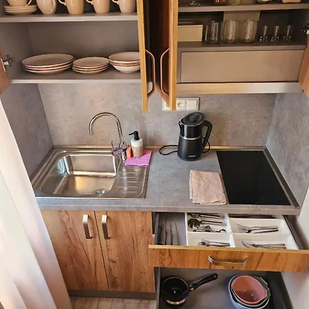 شقة Kompletne Vybavene U Divadla - Wi-fi Zdarma - #homevibes51