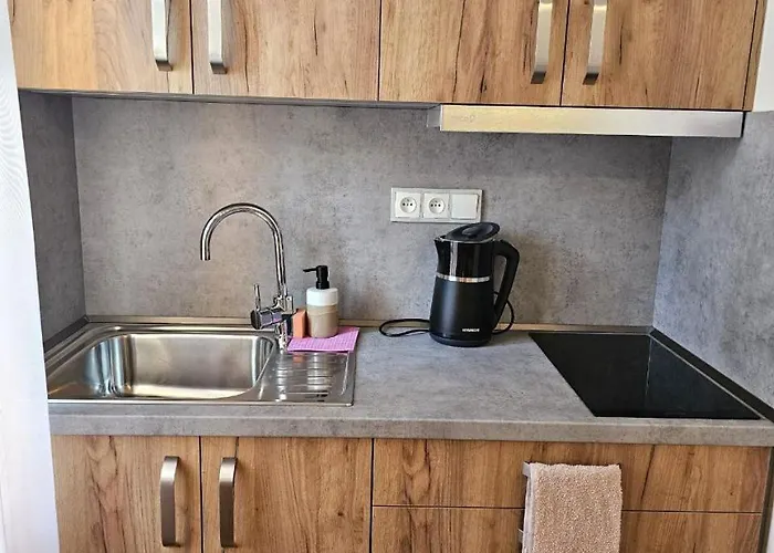 Lägenhet Kompletne Vybavene U Divadla - Wi-fi Zdarma - #homevibes51
